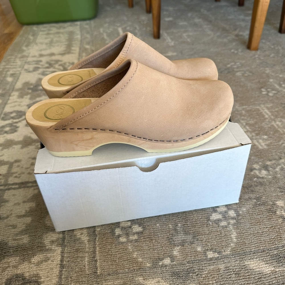 No. 6 Store Low Heel Clogs in Bone